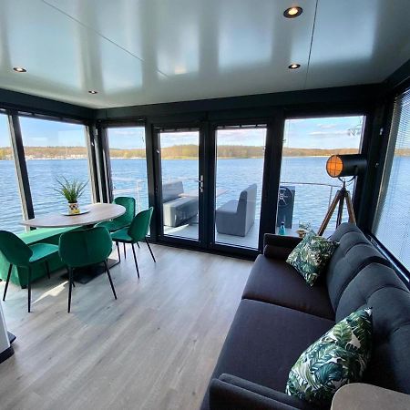 Houseboat Mookerplas Middelaar Luaran gambar